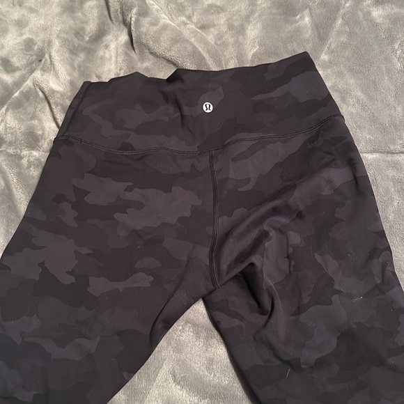 Lululemon align leggings 25’ - Picture 4 of 5